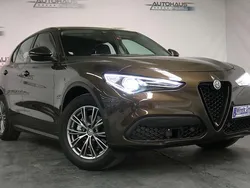 Braun Gebraucht 2019 Alfa Romeo Stelvio Super SUV | 21.490 € (Superpreis)