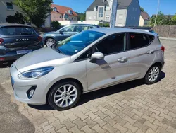 Silber Gebraucht 2019 Ford Fiesta Titanium Kleinwagen | 10.990 € (Guter Preis)