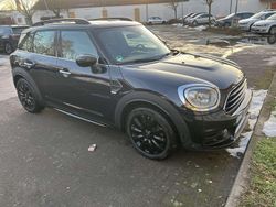Schwarz Gebraucht 2020 Mini Cooper Countryman Essential SUV | 19.500 € (Fairer Preis)