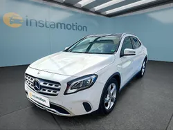 Weiß Gebraucht 2020 Mercedes GLA180 SUV | 23.949 € (Etwas zu teuer)