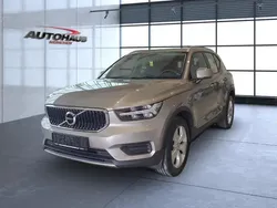 Grau Gebraucht 2022 Volvo XC40 Momentum SUV | 26.990 € (Superpreis)