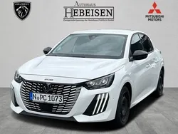 Weiß Neu 2024 Peugeot 208 Allure Kleinwagen | 21.490 € (Etwas zu teuer)
