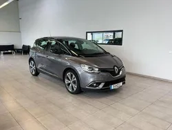 Schwarz Gebraucht 2017 Renault Scénic IV Intens Van / Kleinbus | 10.900 € (Guter Preis)