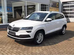 Moonweiss metallic Gebraucht 2021 Skoda Karoq Clever SUV | 23.750 € (Fairer Preis)
