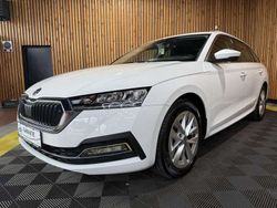 Weiß Gebraucht 2023 Skoda Octavia Kombi | 24.750 € (Fairer Preis)