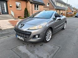 Grau Gebraucht 2010 Peugeot 207 CC Roland Garros Cabrio | 7.200 € (Teuer)