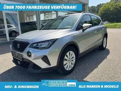 "urban" silber Gebraucht 2024 Seat Arona Style SUV | 20.290 € (Guter Preis)