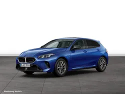 Blau Gebraucht 2024 BMW M135 Kleinwagen | 50.564 €