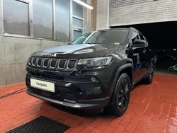 Solid black Gebraucht 2022 Jeep Compass SUV | 29.777 € (Fairer Preis)