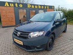 Blau Gebraucht 2015 Dacia Sandero Limousine | 4.300 € (Guter Preis)