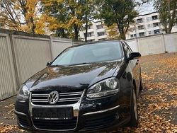 Schwarz Gebraucht 2008 VW Jetta Limousine | 3.299 € (Fairer Preis)
