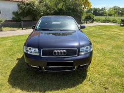 Blau Gebraucht 2001 Audi A4 Limousine | 1.700 € (Guter Preis)