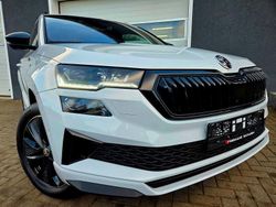 Weiß Gebraucht 2024 Skoda Karoq SportLine SUV | 43.950 €