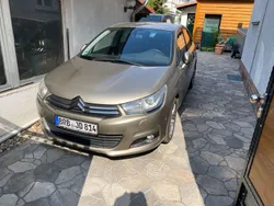 Beige Gebraucht 2011 Citroën C4 Exclusive Limousine | 6.500 € (Fairer Preis)