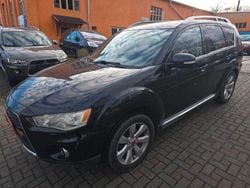 Schwarz Gebraucht 2010 Mitsubishi Outlander Invite SUV | 6.490 € (Fairer Preis)