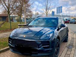 Schwarz Gebraucht 2020 Porsche Macan SUV | 52.350 € (Fairer Preis)