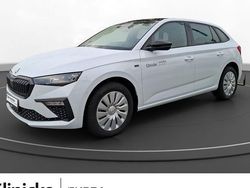 Weiß Gebraucht 2025 Skoda Scala Tour Kleinwagen | 26.410 € (Teuer)
