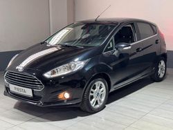 Schwarz Gebraucht 2016 Ford Fiesta Titanium Kleinwagen | 8.470 € (Fairer Preis)