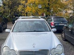 Silber Gebraucht 2000 Mercedes C180 Elegance Limousine | 4.500 € (Etwas zu teuer)