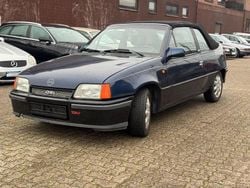 Blau Gebraucht 1990 Opel Kadett Cabrio | 4.490 €