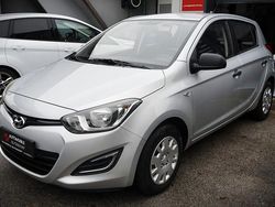 Silber Gebraucht 2014 Hyundai i20 Kleinwagen | 4.899 € (Fairer Preis)