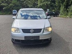 Gebraucht 2006 VW Touran Trendline Van / Kleinbus | 2.790 € (Fairer Preis)