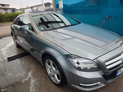 Grau Gebraucht 2015 Mercedes CLS350 Coupé | 15.000 € (Teuer)