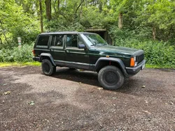 Grün Gebraucht 1995 Jeep Cherokee SUV | 12.500 €