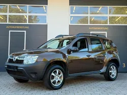Braun Gebraucht 2012 Dacia Duster Ice SUV | 5.900 € (Fairer Preis)