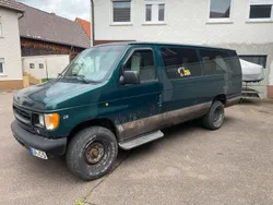Grün Gebraucht 2002 Ford Econoline XLT Van | 6.999 €