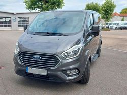 Grau Gebraucht 2021 Ford Tourneo Titanium X Van / Kleinbus | 35.500 € (Fairer Preis)