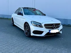 Weiß Gebraucht 2016 Mercedes C43 AMG AMG Limousine | 29.499 € (Fairer Preis)