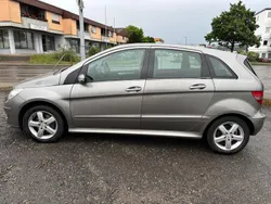 Grau Gebraucht 2006 Mercedes B200 Van / Kleinbus | 5.390 € (Etwas zu teuer)
