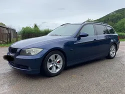 Blau Gebraucht 2006 BMW 318 Performance Kombi | 2.990 € (Guter Preis)