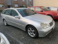 Grau Gebraucht 2003 Mercedes C270 Kombi | 3.000 € (Teuer)