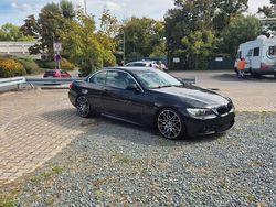 Schwarz Gebraucht 2009 BMW 320 Cabriolet Performance Cabrio | 12.500 € (Teuer)