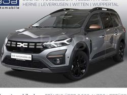 Grau Gebraucht 2024 Dacia Jogger Extreme Van / Kleinbus | 21.490 € (Fairer Preis)