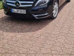 Schwarz Gebraucht 2014 Mercedes B180 Style Van / Kleinbus | 13.500 € (Guter Preis)