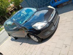 Schwarz Gebraucht 2007 Ford Fiesta Ambiente Kleinwagen | 1.300 € (Guter Preis)