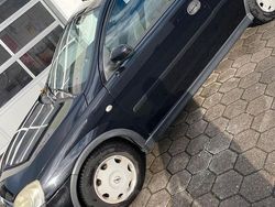 Schwarz Gebraucht 2003 Opel Corsa Coupé | 1.200 € (Fairer Preis)