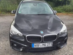 Schwarz Gebraucht 2018 BMW 216 Gran Tourer Performance Van / Kleinbus | 12.200 € (Guter Preis)