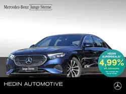 Blau Gebraucht 2024 Mercedes E220 Avantgarde Limousine | 47.998 € (Superpreis)