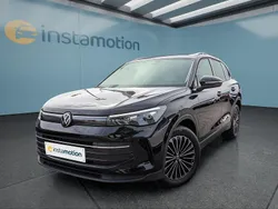 Schwarz Gebraucht 2024 VW Tiguan SUV | 32.999 € (Guter Preis)