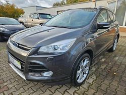 Grau Gebraucht 2015 Ford Kuga Individual SUV | 11.900 € (Guter Preis)