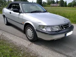 Silber Gebraucht 1996 Saab 900 Cabriolet Cabrio | 2.590 €