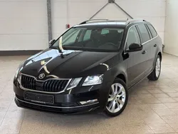 Schwarz Gebraucht 2019 Skoda Octavia Style Kombi | 14.440 € (Fairer Preis)