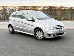 Silber Gebraucht 2009 Mercedes B180 Van / Kleinbus | 5.890 € (Guter Preis)