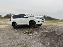 Weiß Gebraucht 2023 Toyota Land Cruiser SUV | 73.500 € (Teuer)