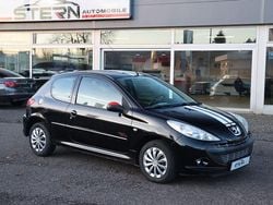 Schwarz perla nera Gebraucht 2010 Peugeot 206+ Basis Kleinwagen | 1.190 € (Superpreis)