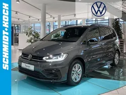 Grau Gebraucht 2025 VW Touran Highline Van / Kleinbus | 49.950 €
